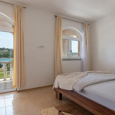 Beachfront Jurica With Balcony *