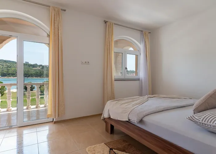 Beachfront Jurica With Balcony *