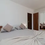 Apartment Beachfront Jurica With Balcony Trogir