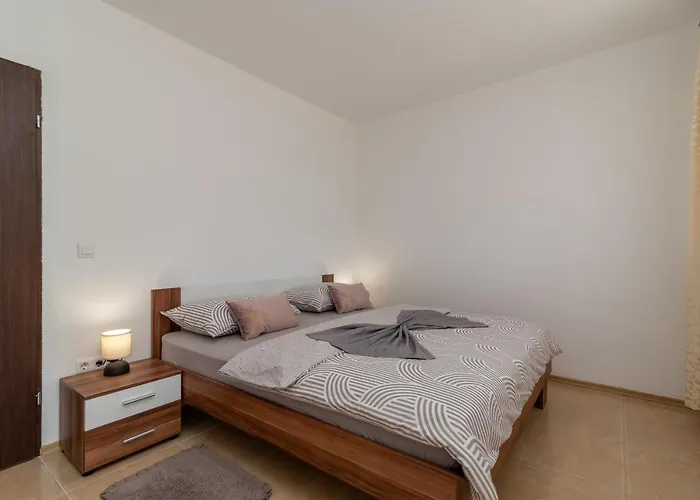 Beachfront Jurica With Balcony *